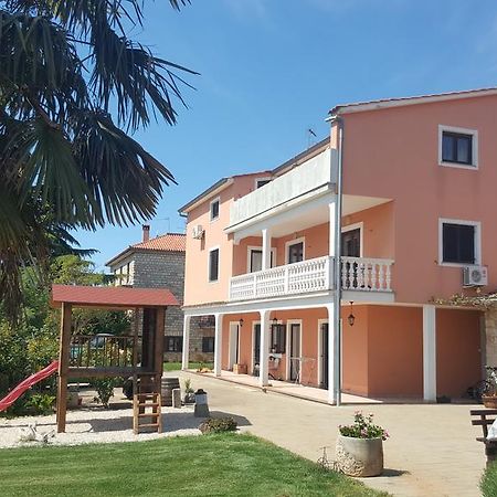 Apartments Sorgo Novigrad Istria Dış mekan fotoğraf